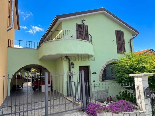 casa indipendente in vendita a Godiasco Salice Terme in zona San Bartolomeo
