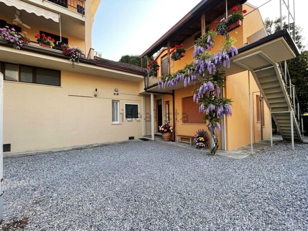 pentavano in vendita a Godiasco Salice Terme in zona Salice Terme