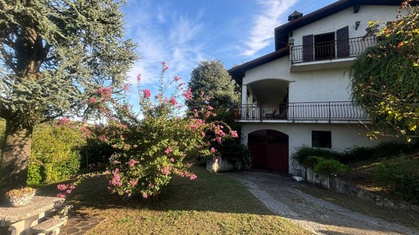 casa indipendente in vendita a Golferenzo