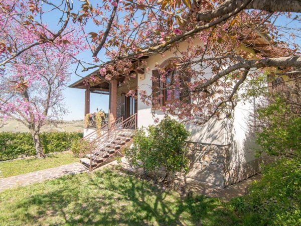 casa indipendente in vendita a Golferenzo