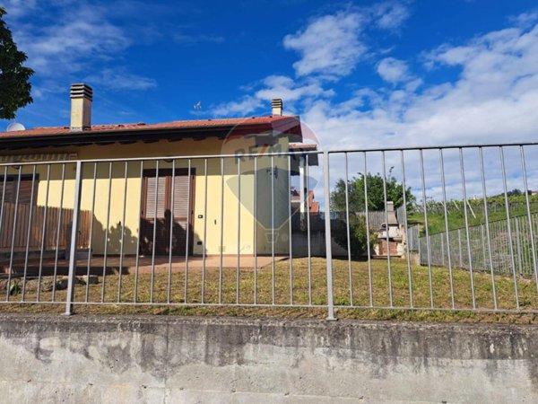 casa indipendente in vendita a Golferenzo in zona Casa Scagni