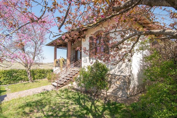 casa indipendente in vendita a Golferenzo