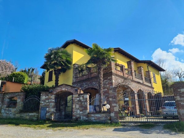 casa indipendente in vendita a Golferenzo
