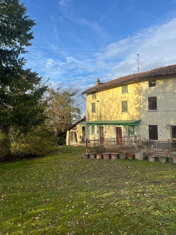casa indipendente in vendita a Golferenzo