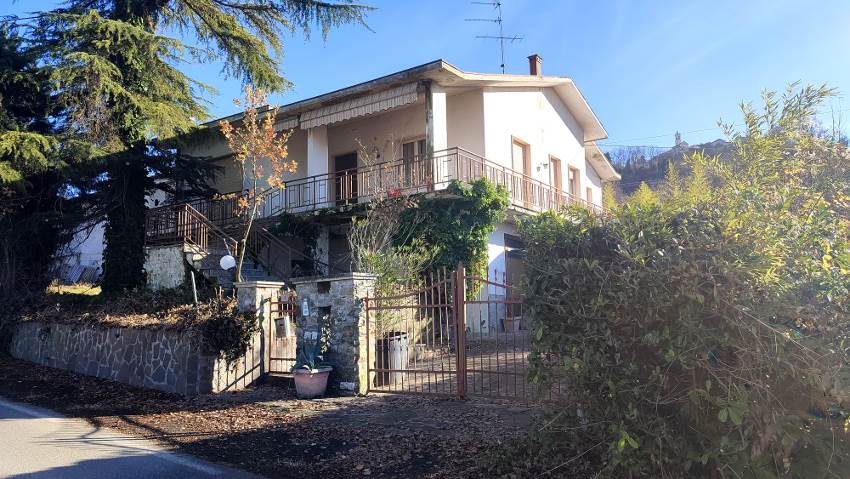 casa indipendente in vendita a Golferenzo