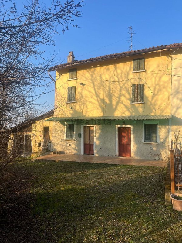 casa indipendente in vendita a Golferenzo in zona Casa Scagni