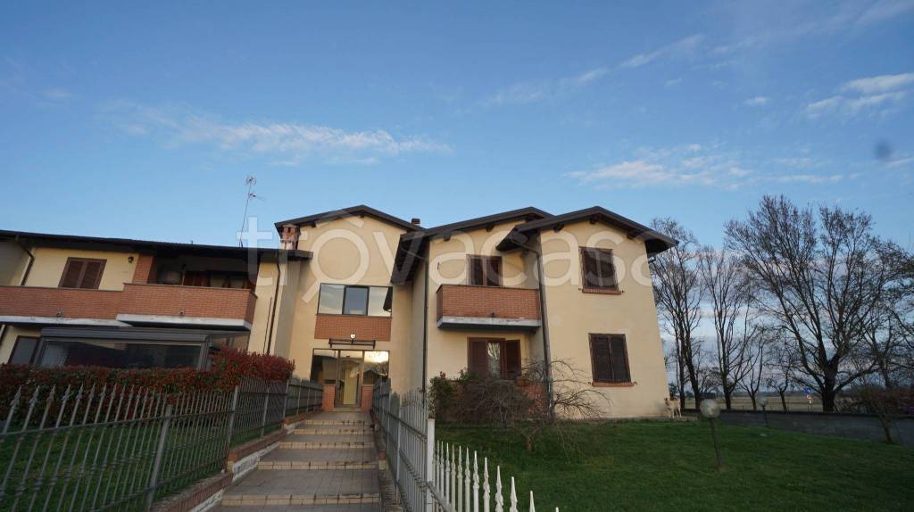appartamento in vendita a Gravellona Lomellina