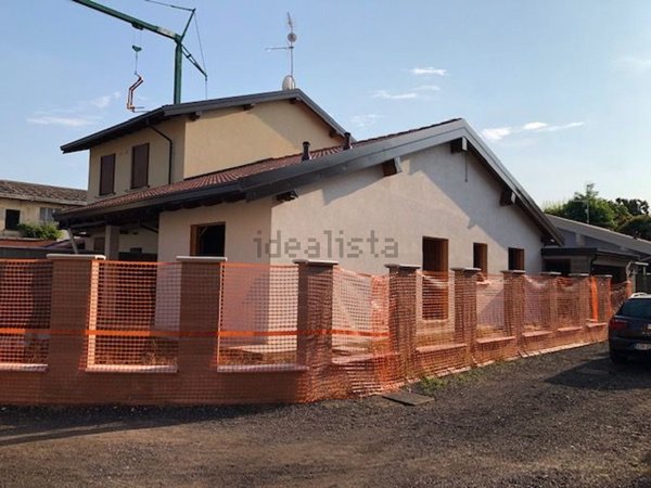 casa indipendente in vendita a Gravellona Lomellina