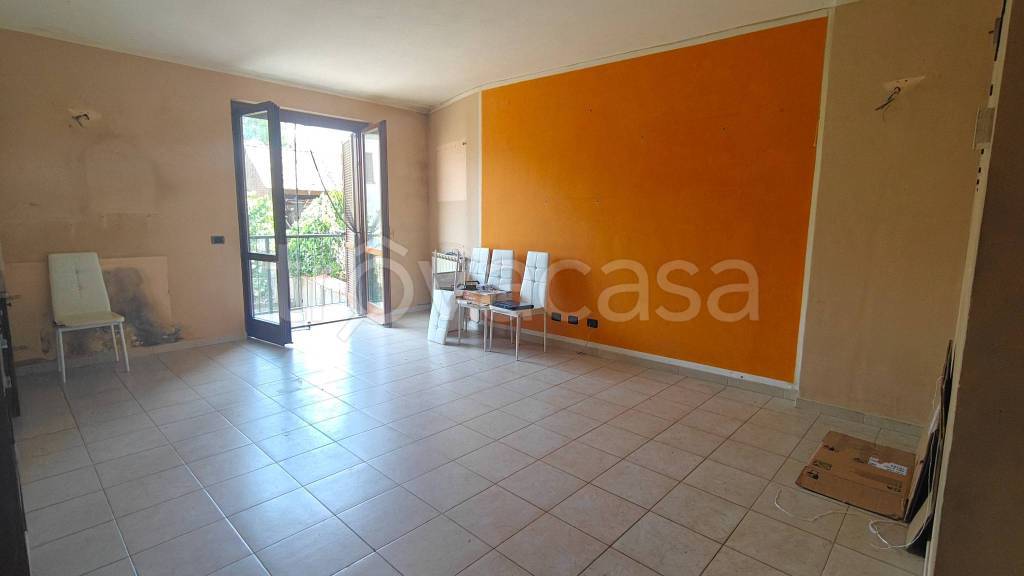 appartamento in vendita a Gravellona Lomellina in zona Barbavara