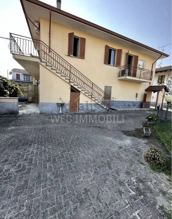 casa indipendente in vendita a Gravellona Lomellina