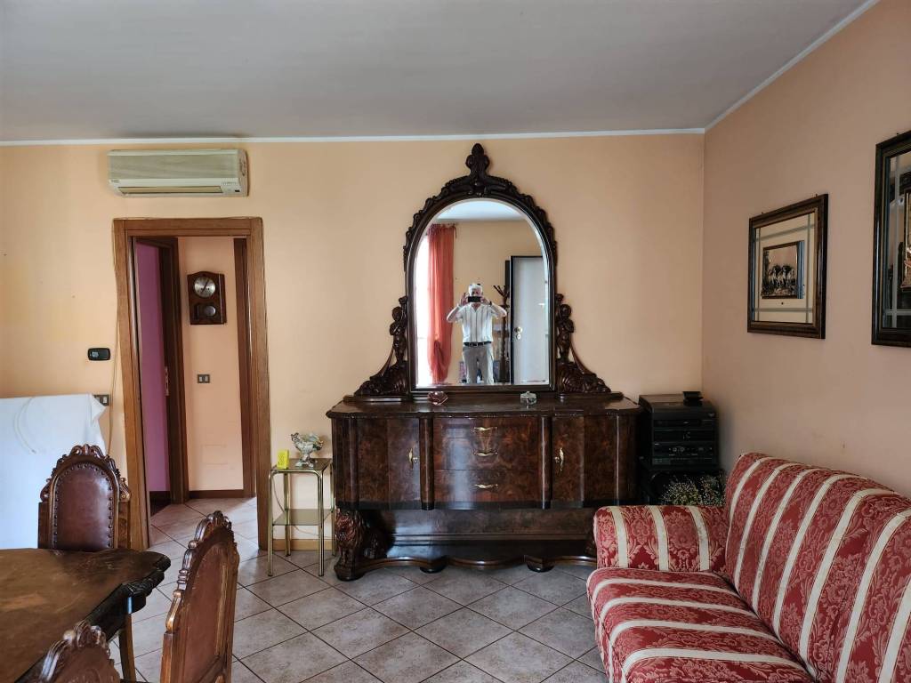 appartamento in vendita a Gravellona Lomellina