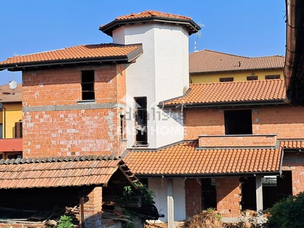 casa indipendente in vendita a Gravellona Lomellina