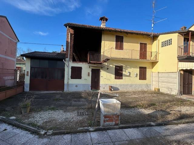 casa indipendente in vendita a Gravellona Lomellina