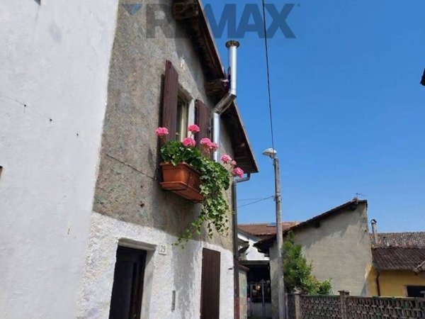 casa indipendente in vendita a Gravellona Lomellina