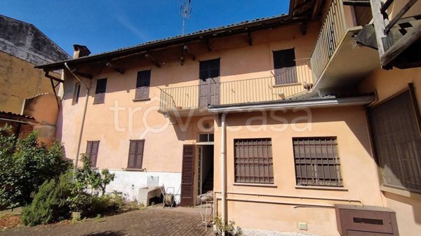 casa indipendente in vendita a Gravellona Lomellina
