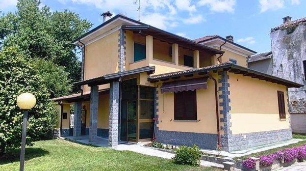 casa indipendente in vendita a Gravellona Lomellina in zona Barbavara