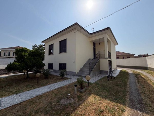 casa indipendente in vendita a Gravellona Lomellina