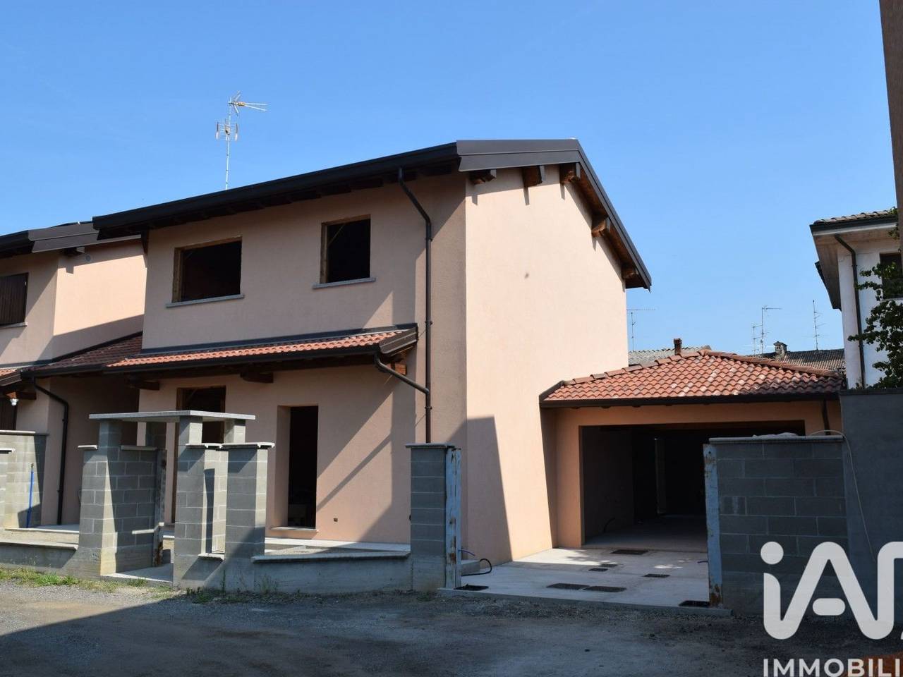 casa indipendente in vendita a Gravellona Lomellina