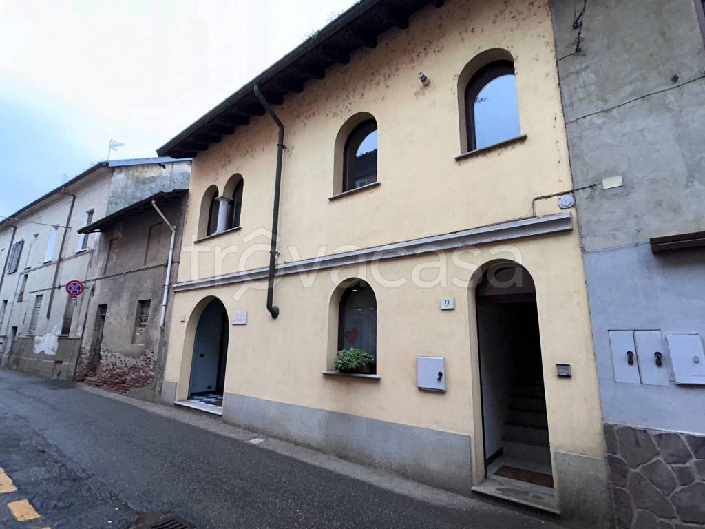 appartamento in vendita a Gropello Cairoli