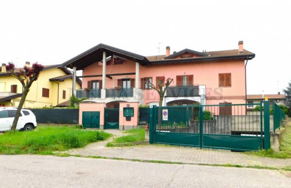 appartamento in vendita a Gropello Cairoli