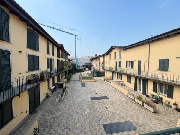 appartamento in vendita a Gropello Cairoli