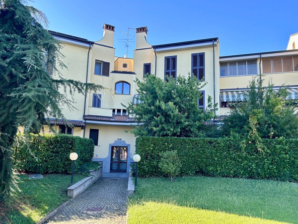 appartamento in vendita a Gropello Cairoli