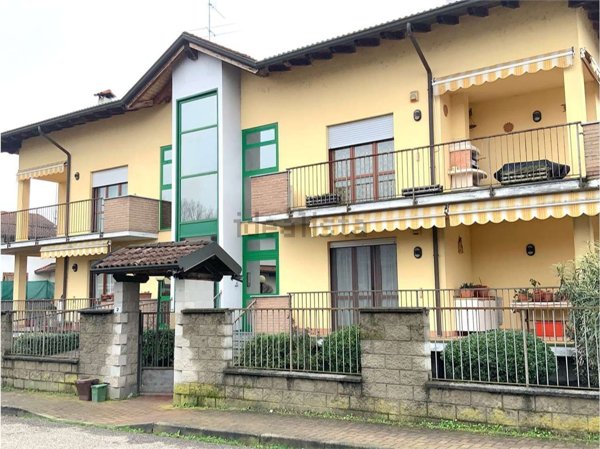 appartamento in vendita a Gropello Cairoli
