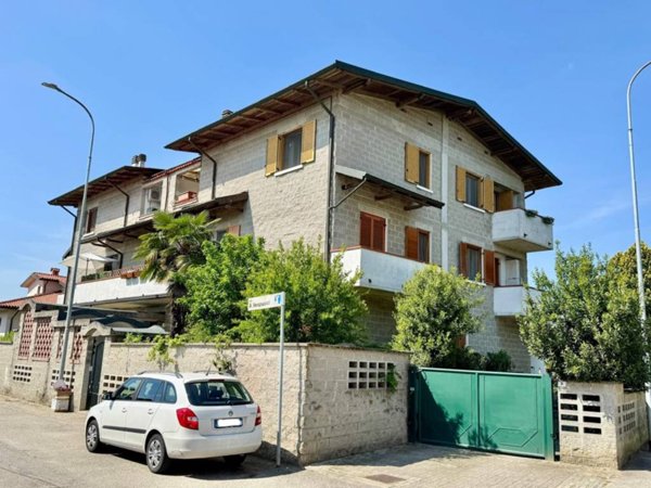 appartamento in vendita a Gropello Cairoli