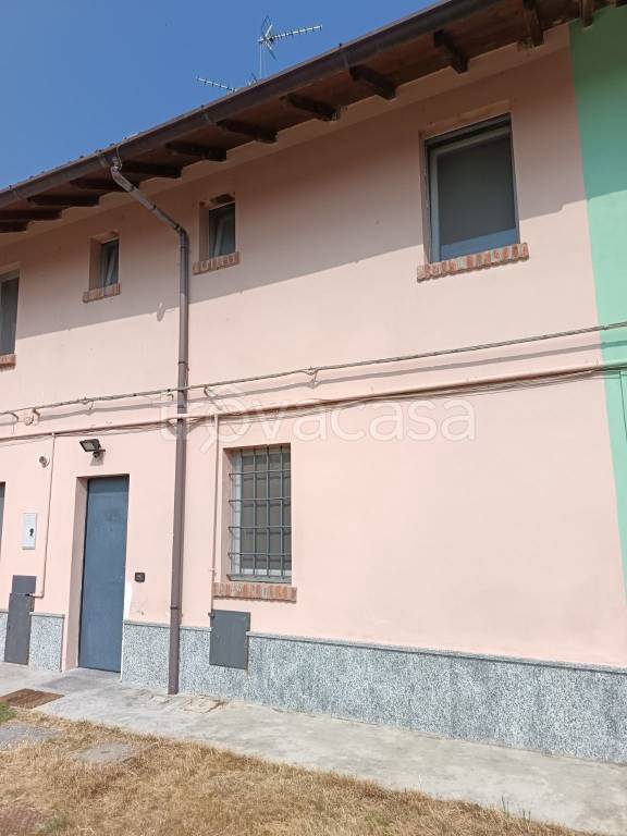 appartamento in vendita a Gropello Cairoli