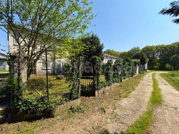 casa indipendente in vendita a Gropello Cairoli