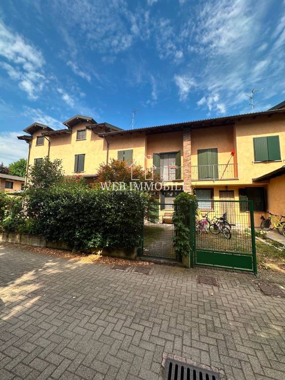 casa indipendente in vendita a Gropello Cairoli
