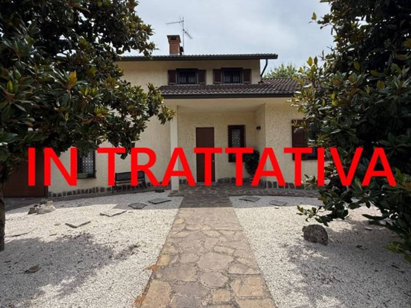casa indipendente in vendita a Gropello Cairoli