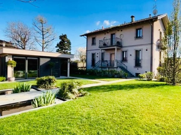 casa indipendente in vendita a Gropello Cairoli