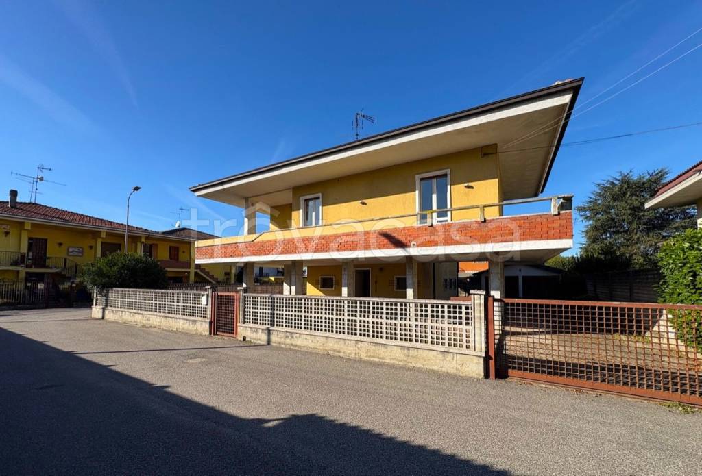 casa indipendente in vendita a Gropello Cairoli