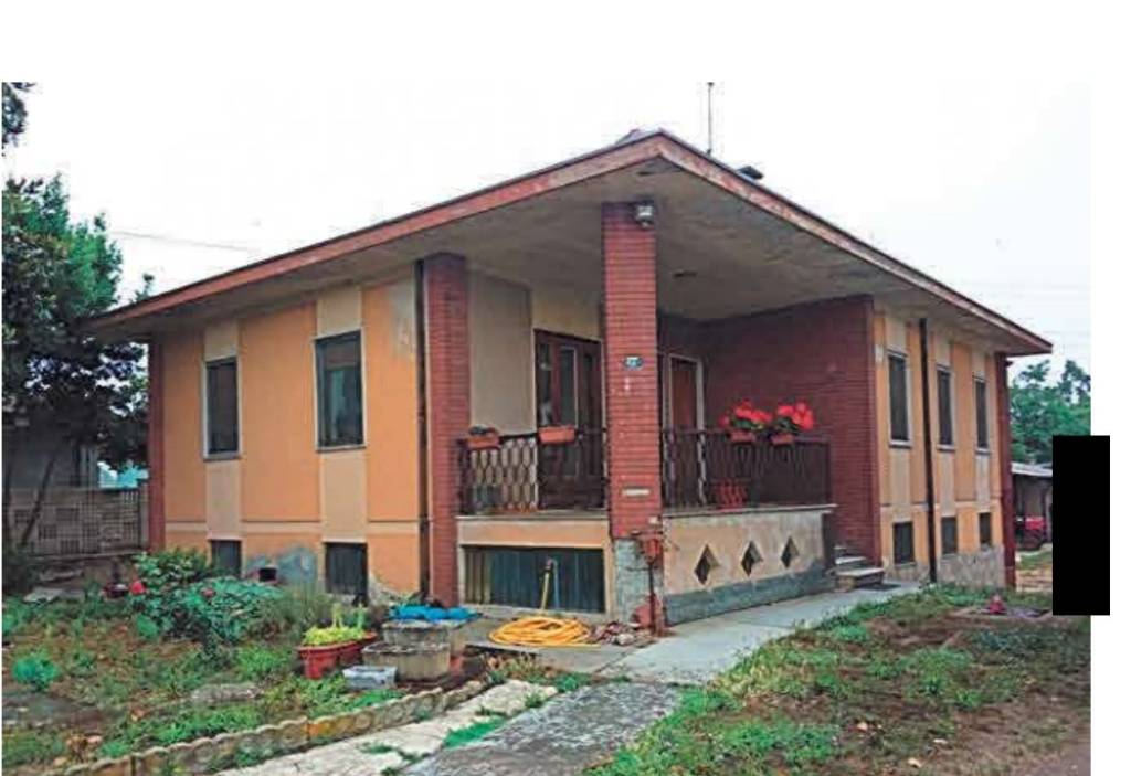 azienda agricola in vendita a Gropello Cairoli