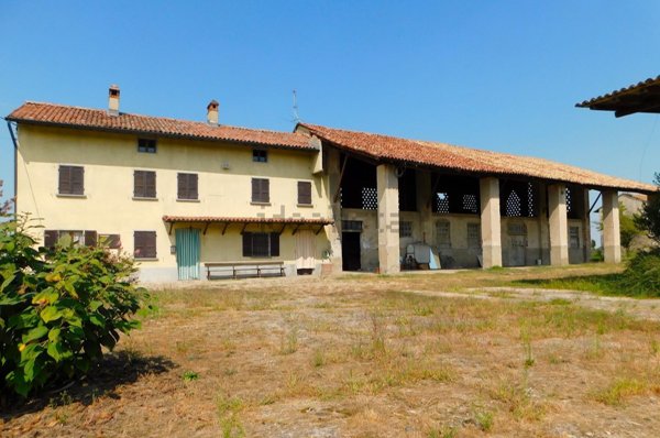 casale in vendita a Gropello Cairoli