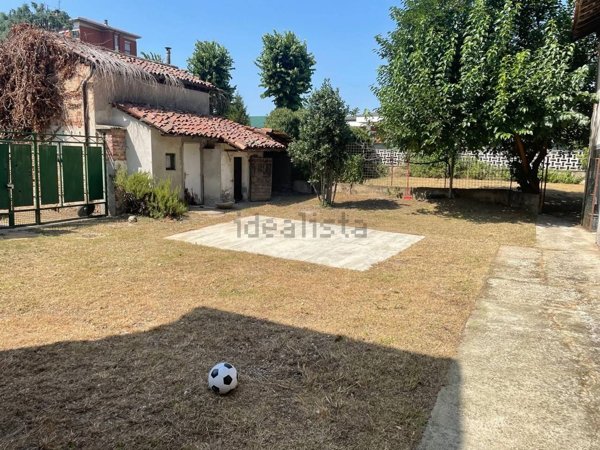 casa indipendente in vendita a Gropello Cairoli
