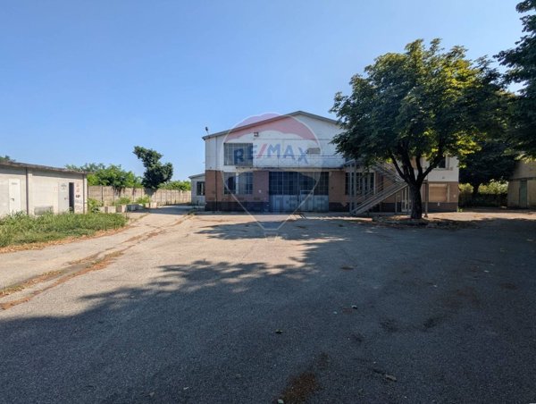 rudere in vendita a Gropello Cairoli