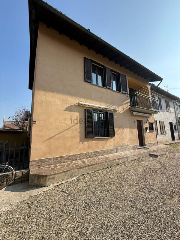 appartamento in vendita a Gropello Cairoli