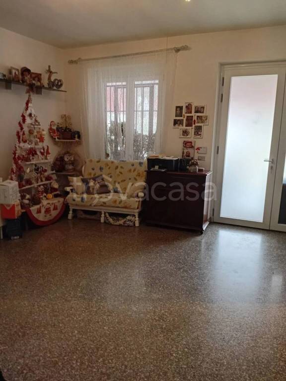 casa indipendente in vendita a Gropello Cairoli