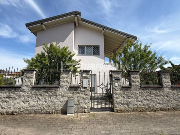 casa indipendente in vendita a Gropello Cairoli