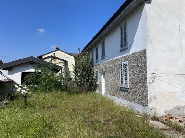 casa indipendente in vendita a Gropello Cairoli