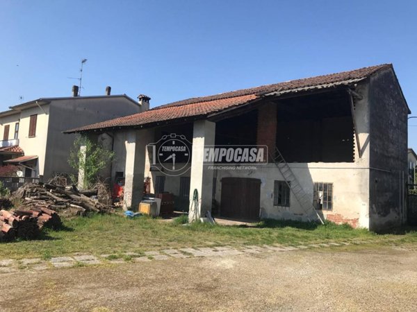 casale in vendita a Gropello Cairoli