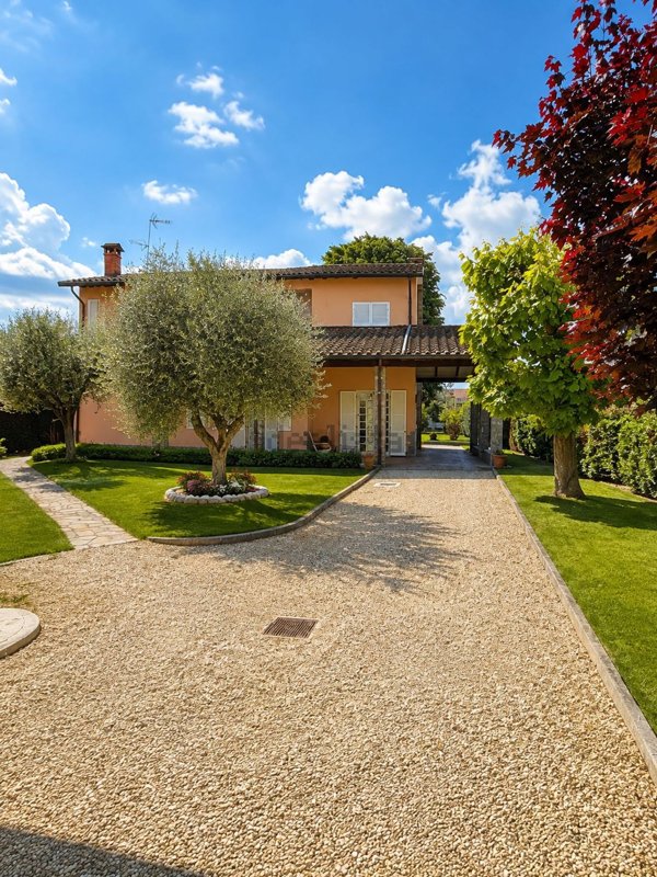 casa indipendente in vendita a Gropello Cairoli