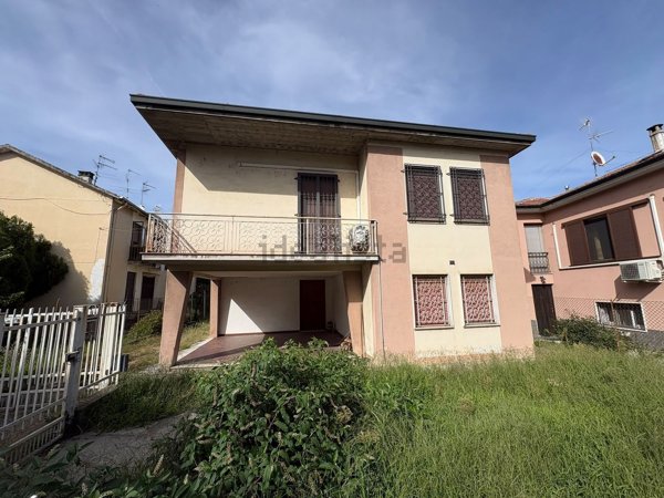 casa indipendente in vendita a Gropello Cairoli