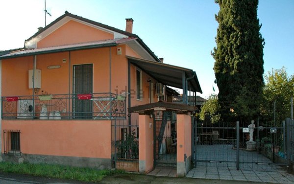 appartamento in vendita ad Inverno e Monteleone