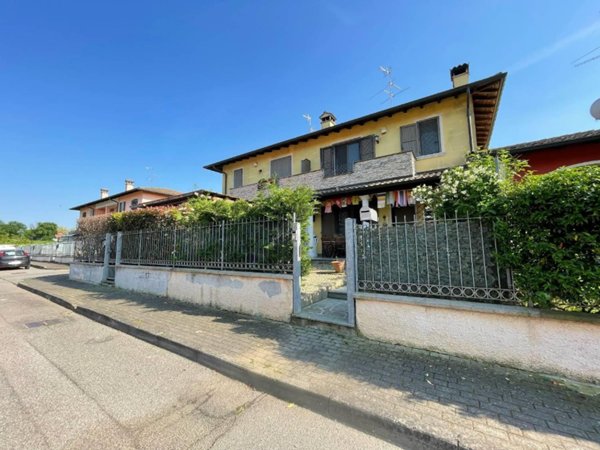 casa indipendente in vendita ad Inverno e Monteleone in zona Monteleone