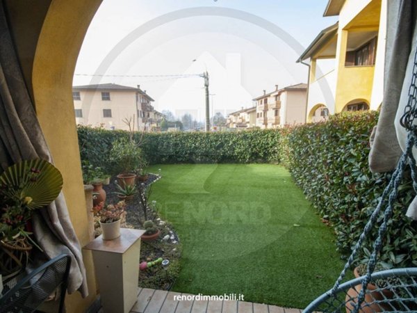 appartamento in vendita ad Inverno e Monteleone in zona Inverno