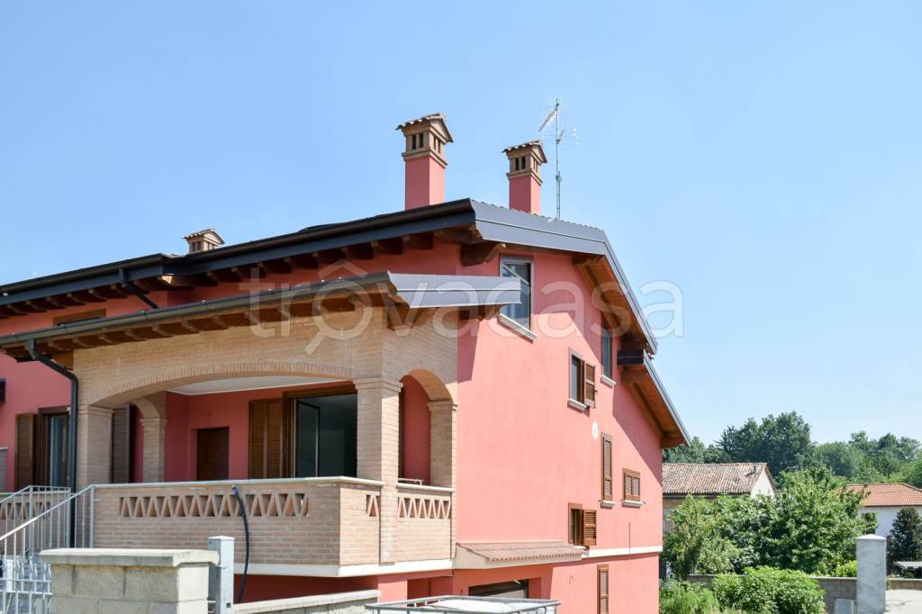 casa indipendente in vendita ad Inverno e Monteleone in zona Monteleone