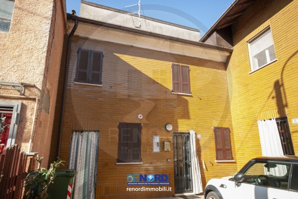 appartamento in vendita ad Inverno e Monteleone